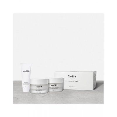 Набір Medik8 Essential CSA Kit
